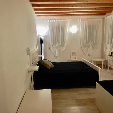 Ca' Vascon Agrituristico ホテル Villa Estense