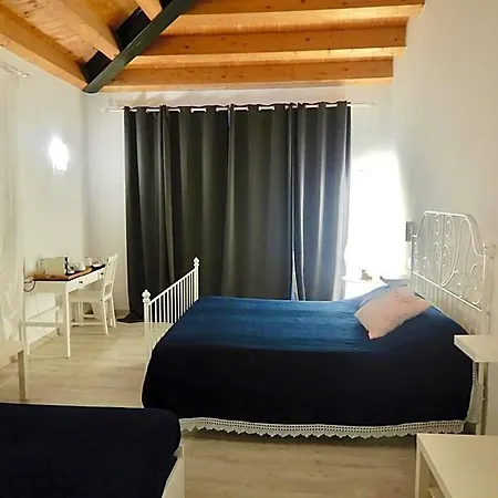 Ca' Vascon Agrituristico Hotel *